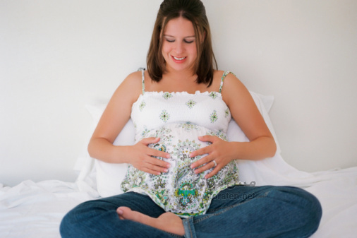 زيادة وزن الحامل يزيد من احتمال الولادة بقيصرية